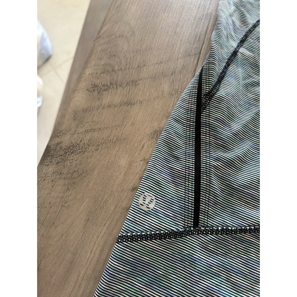 Lululemon Run Crop Cycling Leggings 16” SIZE 6 Green Space Dye